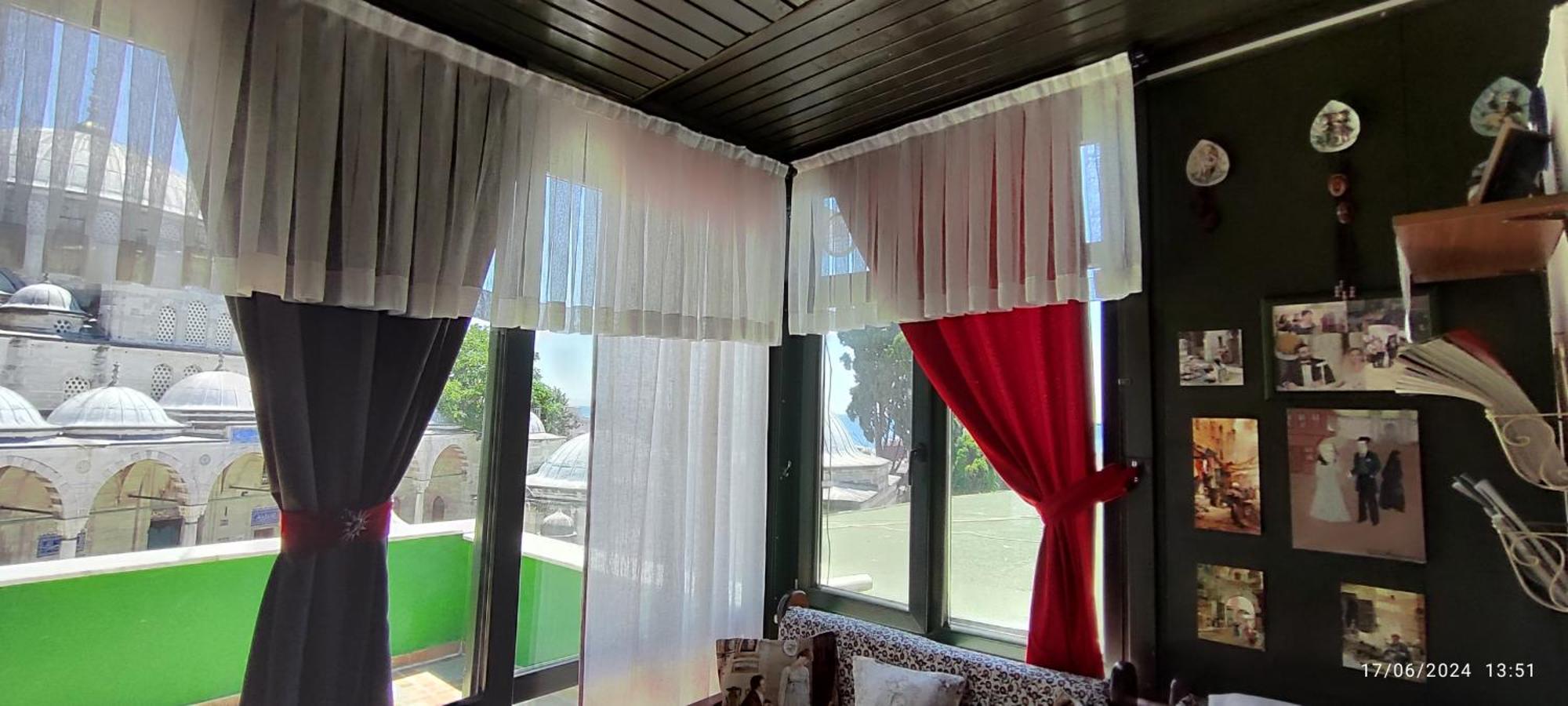 Nur Home Deniz Manzarali Istanboel Buitenkant foto